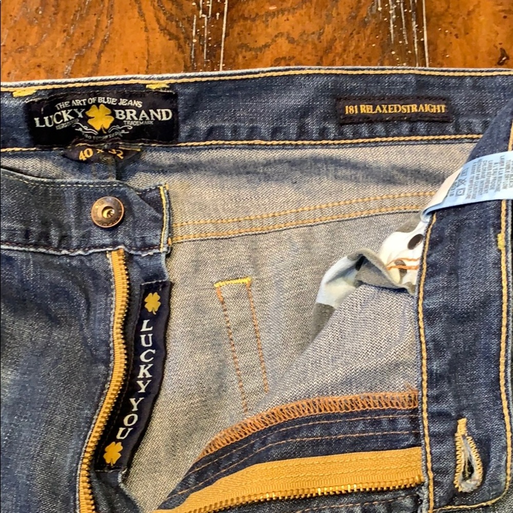 Lucky Jeans